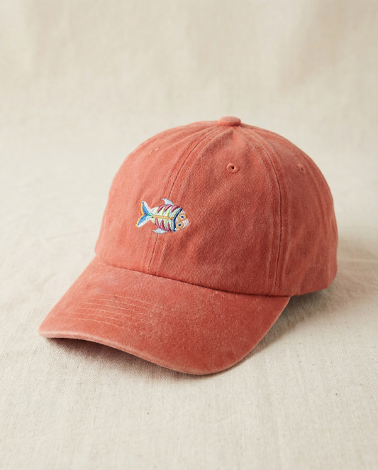 Gorra Bordada en Denim Terracota – Pez Multicolor